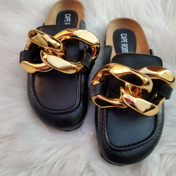 Slides - Picture 4 of 4